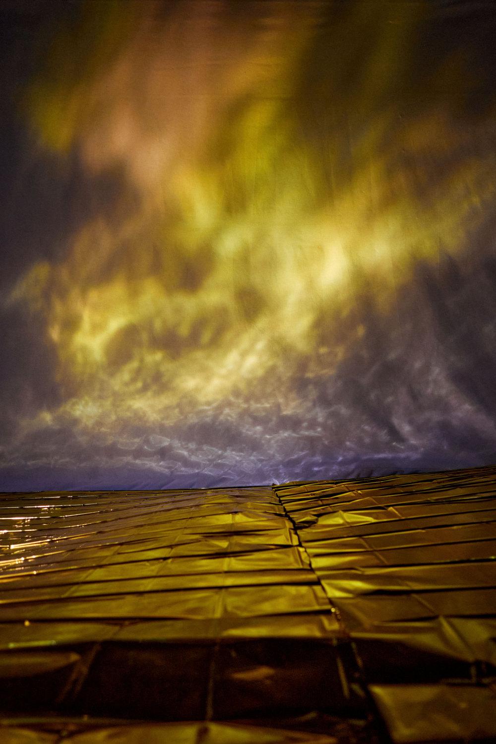 Михаил Попов - Первая производная от заката, 2025